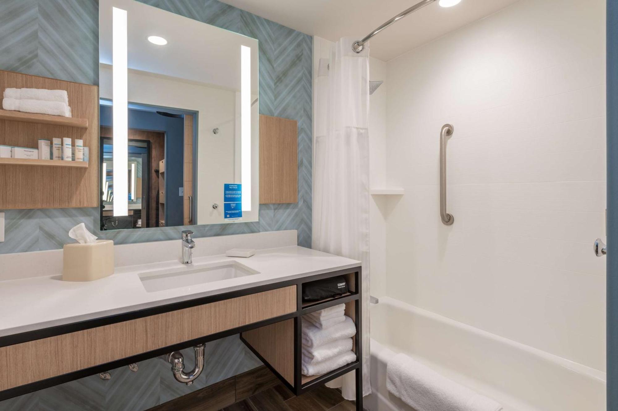 Hilton Garden Inn Boston Canton, Ma Exteriör bild